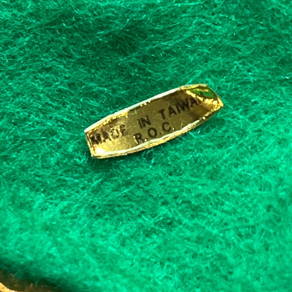 Basset HOUND SOLID BRASS DOG Puppy Droopy Ears 3” Tall golden Heavy Figurine MCM - Picture 11 of 15